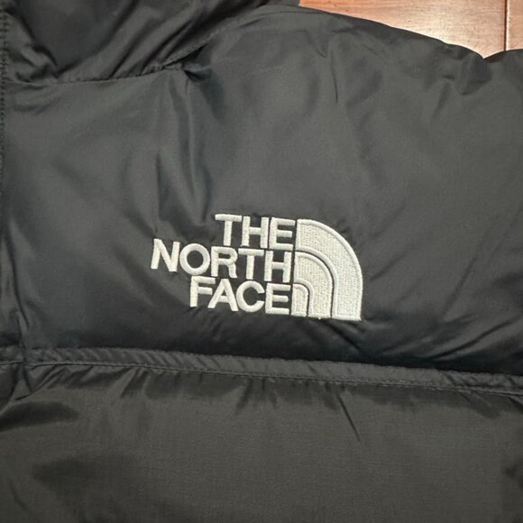 The North Face 1996 Retro Nuptse Jacket - Picture 4 of 9
